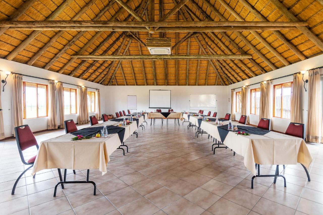 Frans Indongo Lodge Otjiwarongo Eksteriør billede
