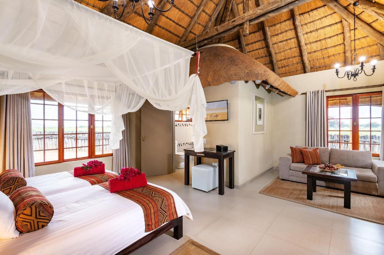 Frans Indongo Lodge Otjiwarongo Eksteriør billede