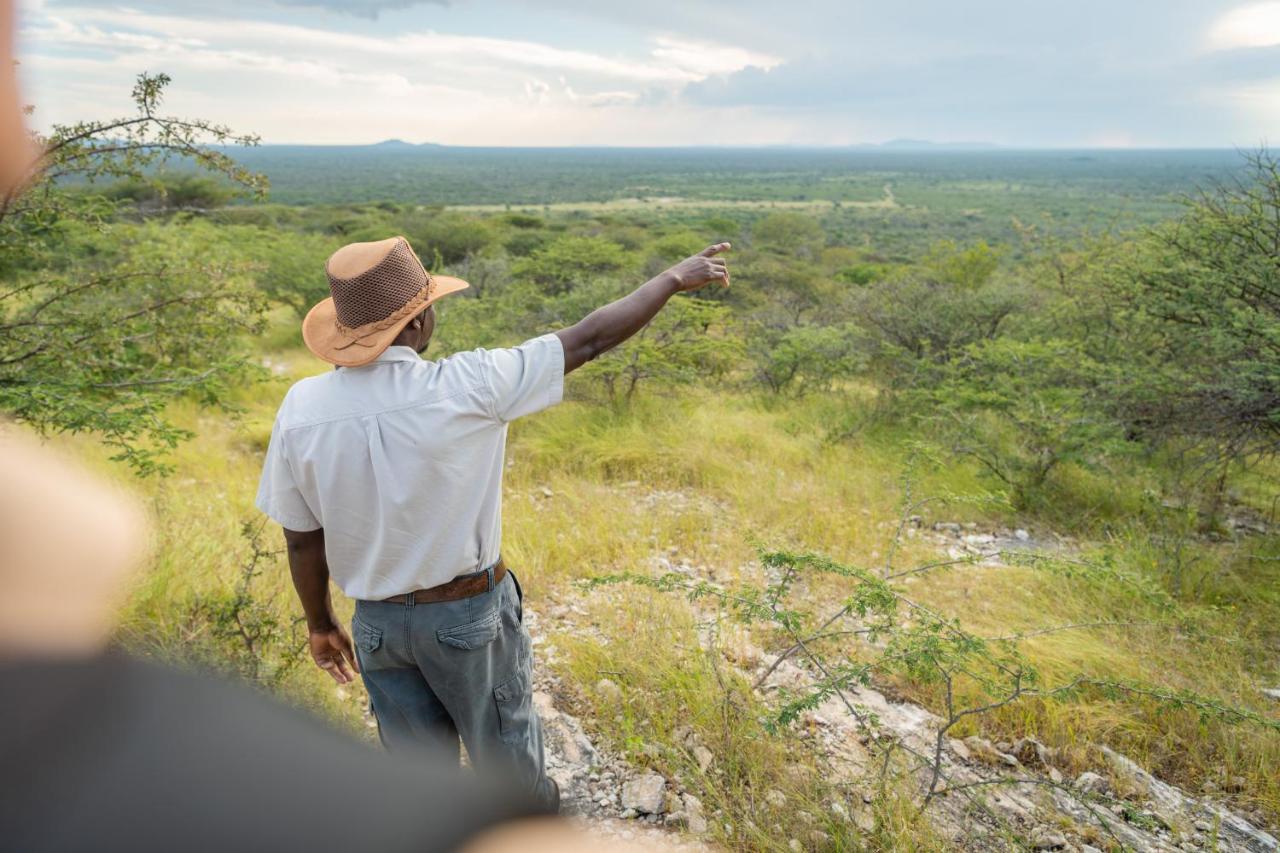 Frans Indongo Lodge Otjiwarongo Eksteriør billede