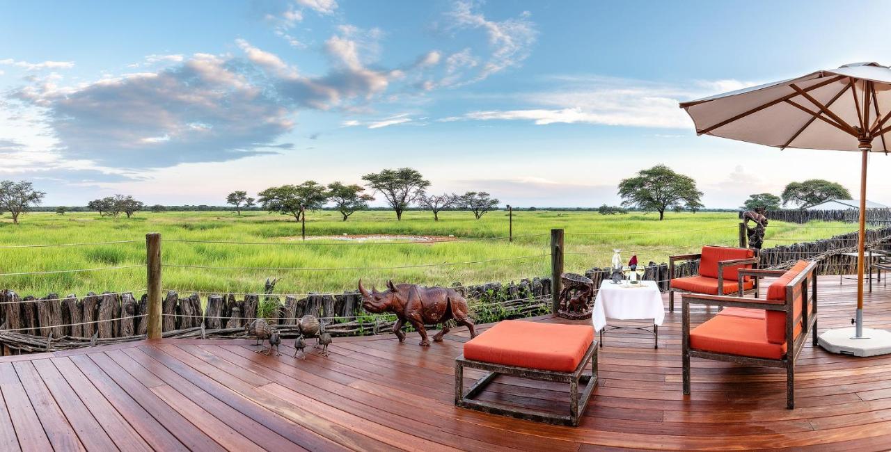 Frans Indongo Lodge Otjiwarongo Eksteriør billede