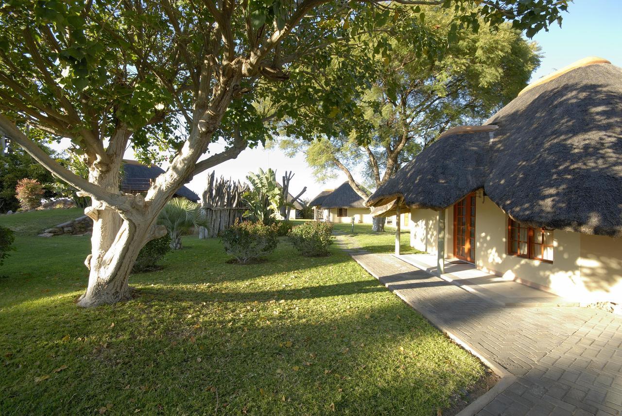 Frans Indongo Lodge Otjiwarongo Eksteriør billede