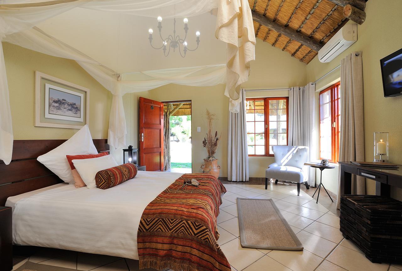 Frans Indongo Lodge Otjiwarongo Eksteriør billede
